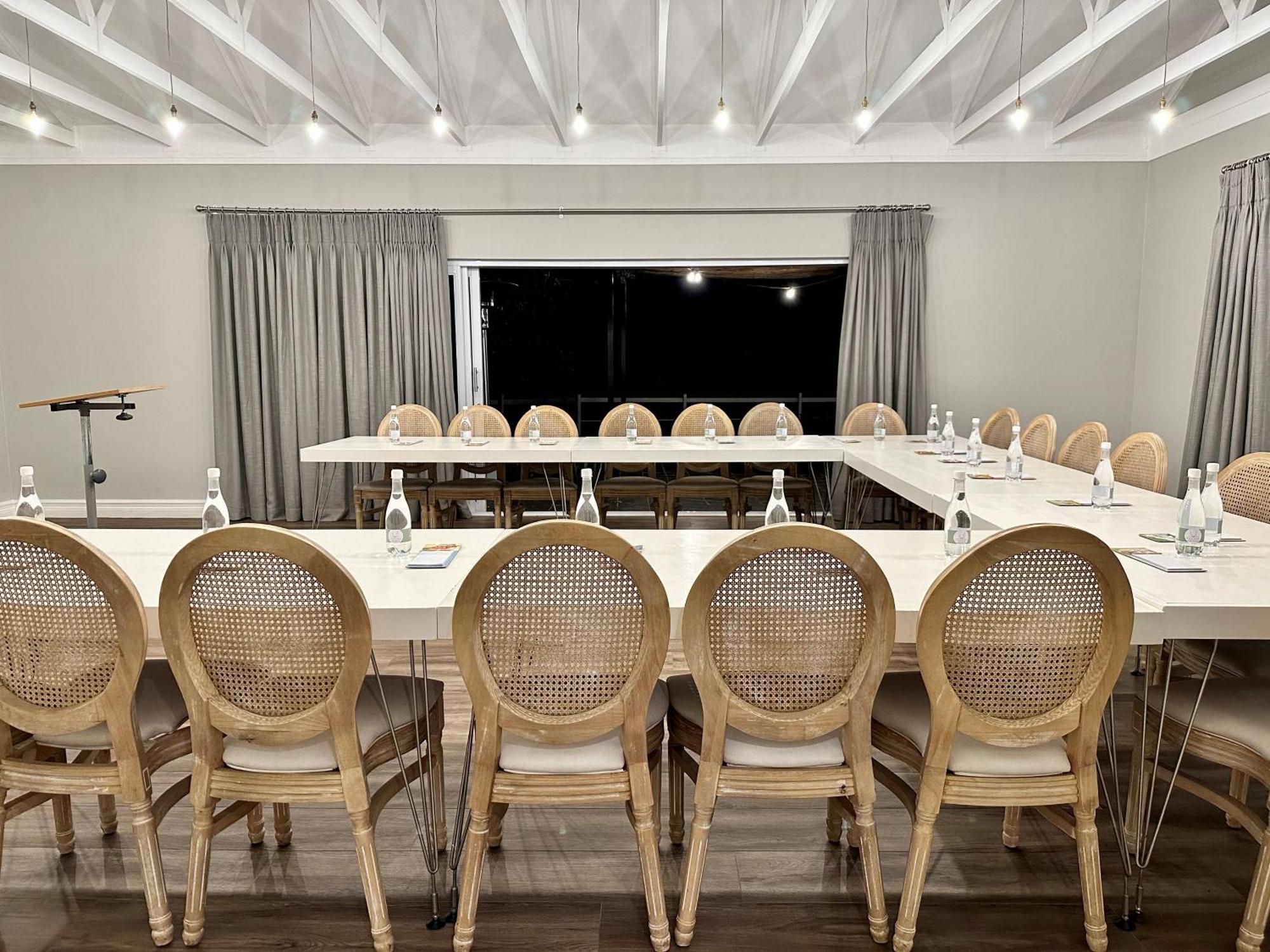 Serene Place Guest House & Conference Venue Affordable Luxury With Backup Power Roodepoort Eksteriør billede