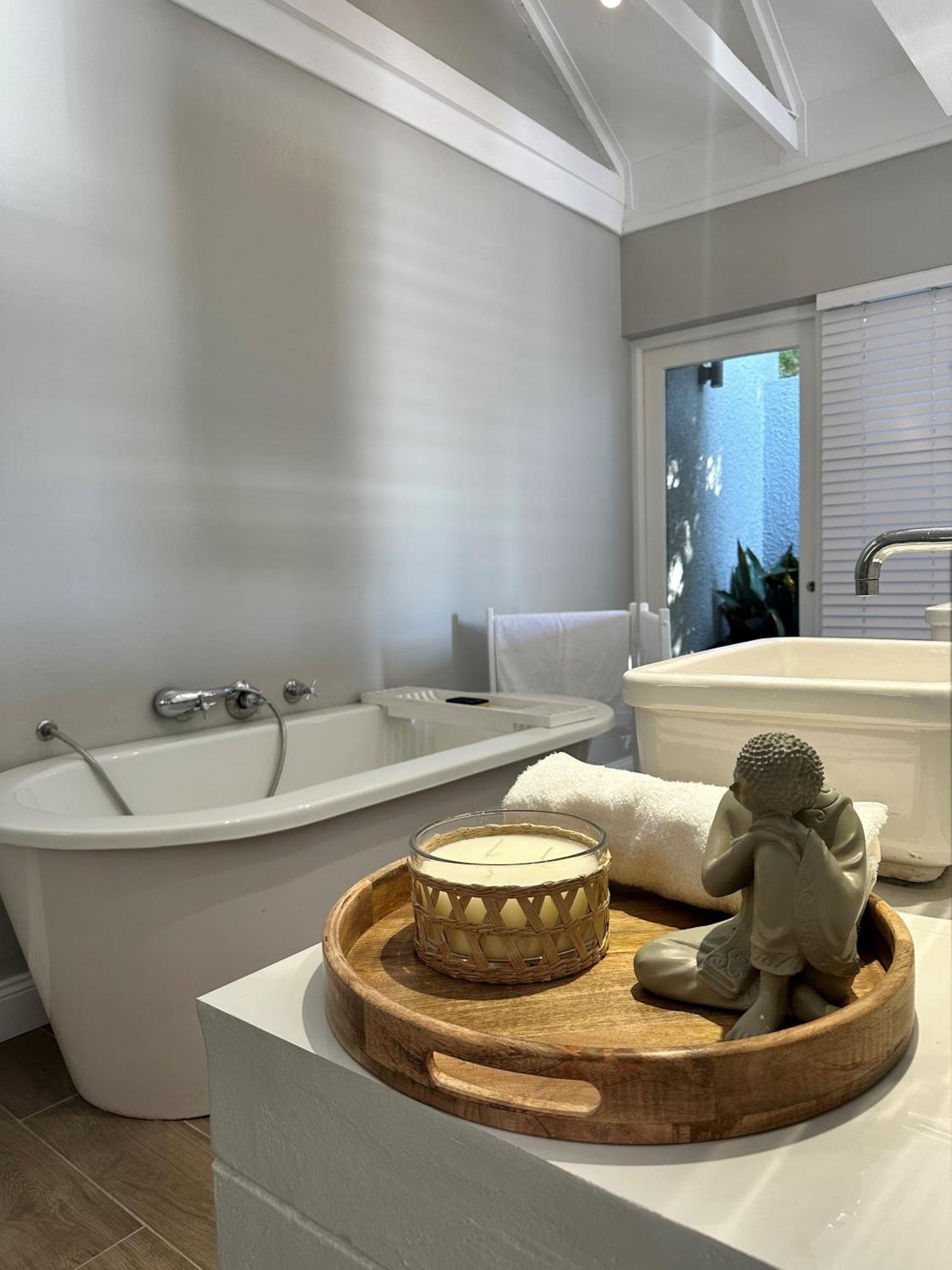 Serene Place Guest House & Conference Venue Affordable Luxury With Backup Power Roodepoort Eksteriør billede